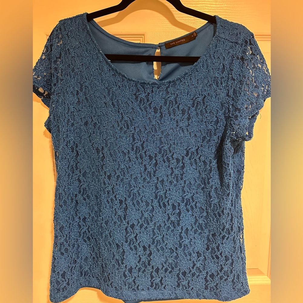 The Limited XL blue double layered lace top.